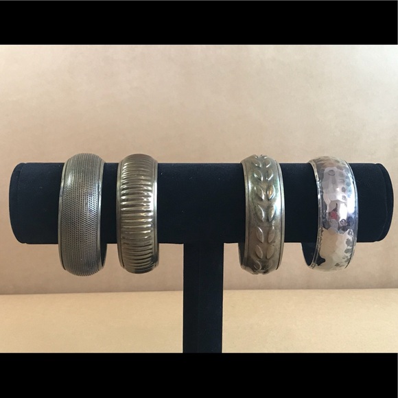 Lot of Vintage Chunky Metal Bracelets Artsy Boho - Picture 2 of 8